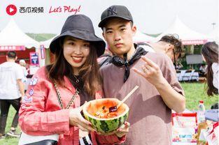 网红打架吃瓜视频,一场直播间的“吃瓜”盛宴 第3张 网红打架吃瓜视频,一场直播间的“吃瓜”盛宴 第3张