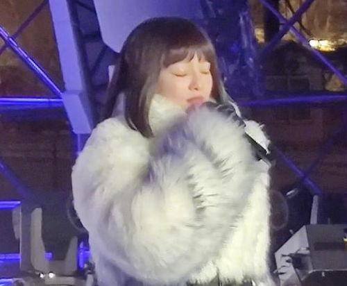 明星爆料张韶涵视频播放,揭秘明星幕后生活片段  第2张