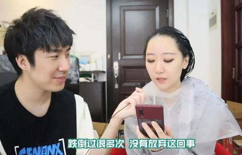 戴老师新女友爆料视频,女友爆料视频引发热议