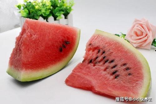 网红吃瓜勺子图片高清,揭秘网络红人美食新宠 第3张 网红吃瓜勺子图片高清,揭秘网络红人美食新宠 第3张