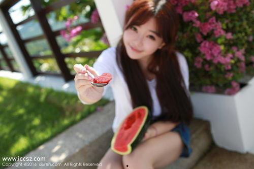 迷人保姆3在线观看,在线观看，揭秘神秘保姆的奇幻之旅