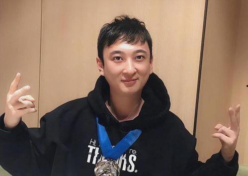 刘航爸爸爆料视频,独家内幕大公开 第3张 刘航爸爸爆料视频,独家内幕大公开 第3张