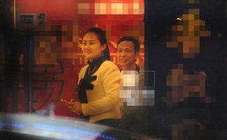 喜剧明星出轨爆料视频,一场娱乐圈的“笑料”风波 第2张 喜剧明星出轨爆料视频,一场娱乐圈的“笑料”风波 第2张