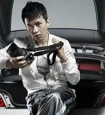 邓超飙车爆料视频,惊险瞬间引网友热议 第2张 邓超飙车爆料视频,惊险瞬间引网友热议 第2张