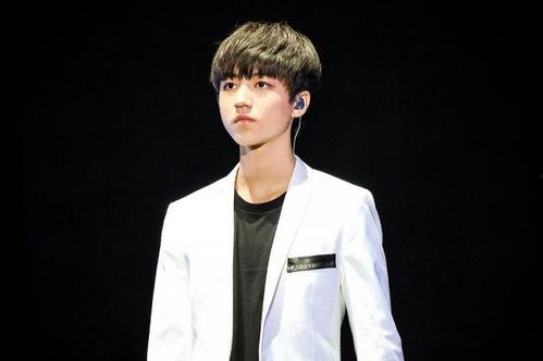 王俊凯爆料叔叔视频  第2张